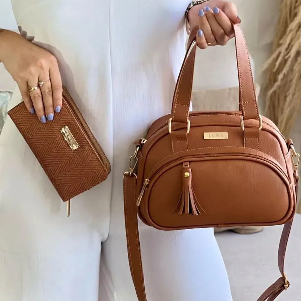 Combo para dama con bolso y billetera a juego en material importado. Elegante, práctico y versátil para uso diario, oficina, salidas o regalo.