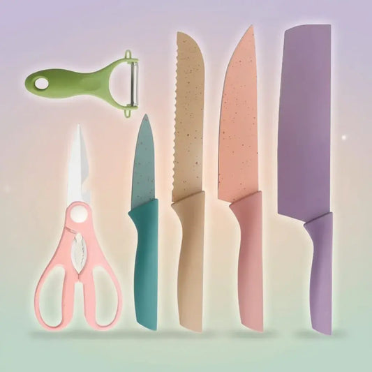 Set de 6 cuchillos de cocina para cortar carne, pollo, verduras, frutas y pan. Fácil de usar y de limpiar, ideal para tu día a día. Perfecto para renovar tu cocina o regalar a mamá o en una casa nueva.