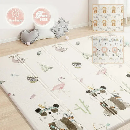 Tapete de juego plegable para bebé de 200 x 180 x 1 cm en espuma XPE suave, libre de BPA y sin olor. Es impermeable, reversible, fácil de limpiar y trae bolsa de transporte. Ideal para gatear, jugar y dar los primeros pasos.