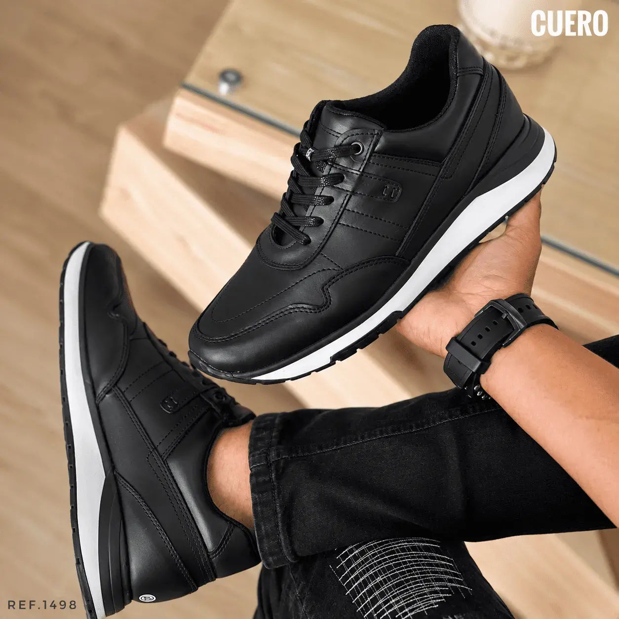 Zapato sport para hombre en cuero encerado con plantilla confort y suela TR resistente. Cómodo, elegante y versátil para oficina, reuniones y uso diario.